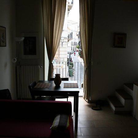 Appartement Piazzetta Santa Barbara à Bari Extérieur photo