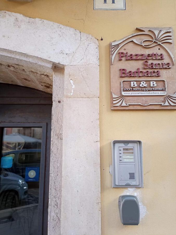 Appartement Piazzetta Santa Barbara à Bari Extérieur photo