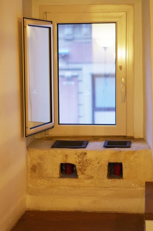 Appartement Piazzetta Santa Barbara à Bari Chambre photo