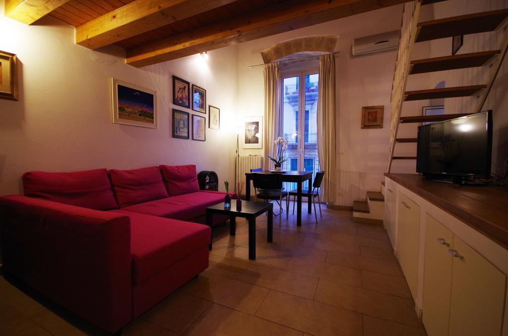 Appartement Piazzetta Santa Barbara à Bari Chambre photo