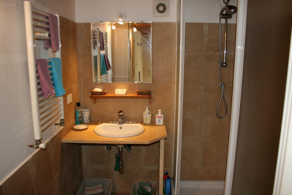 Appartement Piazzetta Santa Barbara à Bari Chambre photo