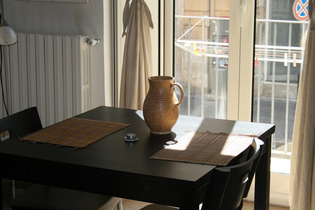 Appartement Piazzetta Santa Barbara à Bari Chambre photo