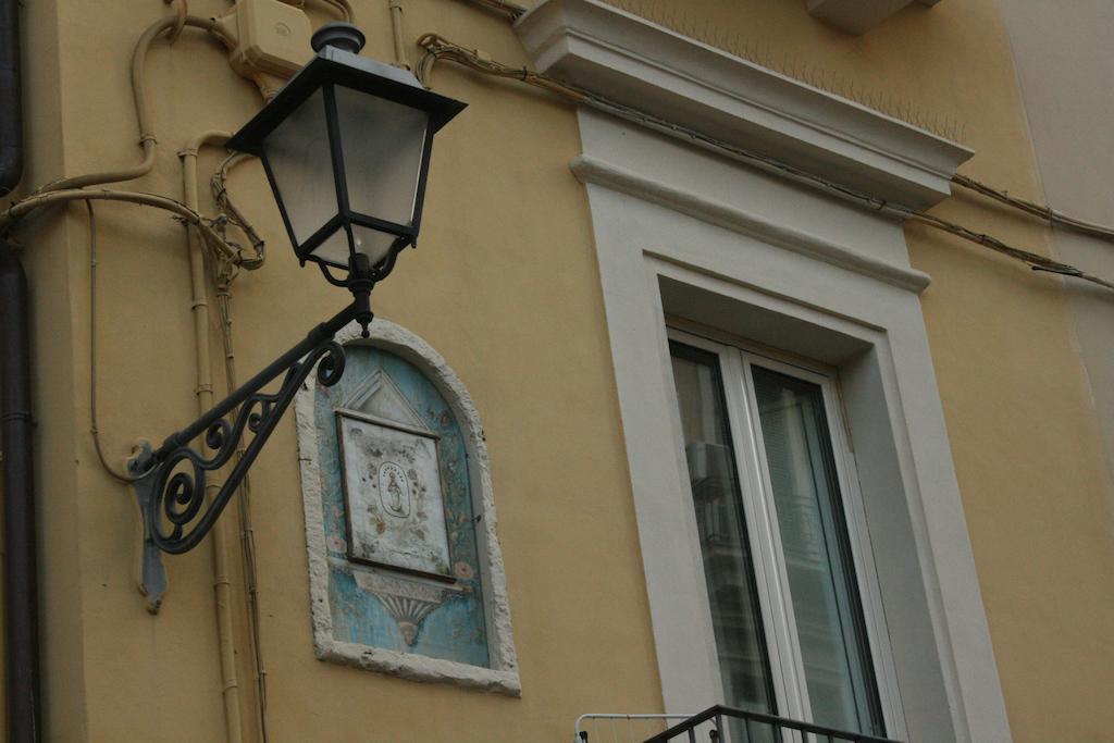 Appartement Piazzetta Santa Barbara à Bari Chambre photo